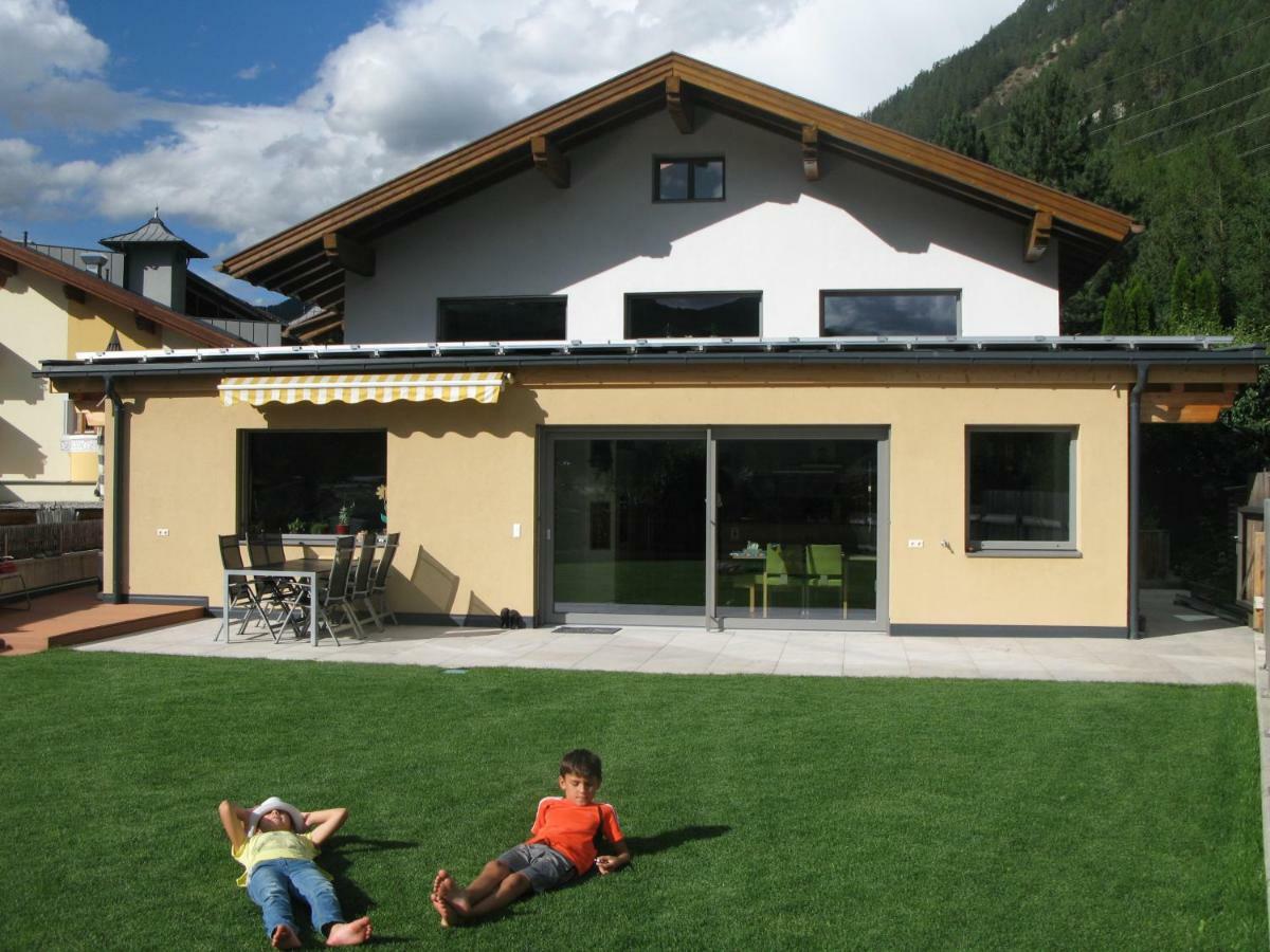 Haus am See Ried im Oberinntal Exterior foto