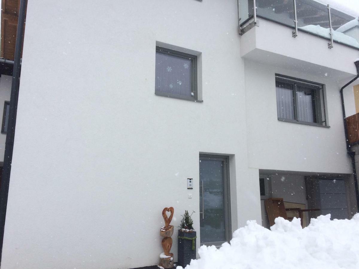 Haus am See Ried im Oberinntal Exterior foto